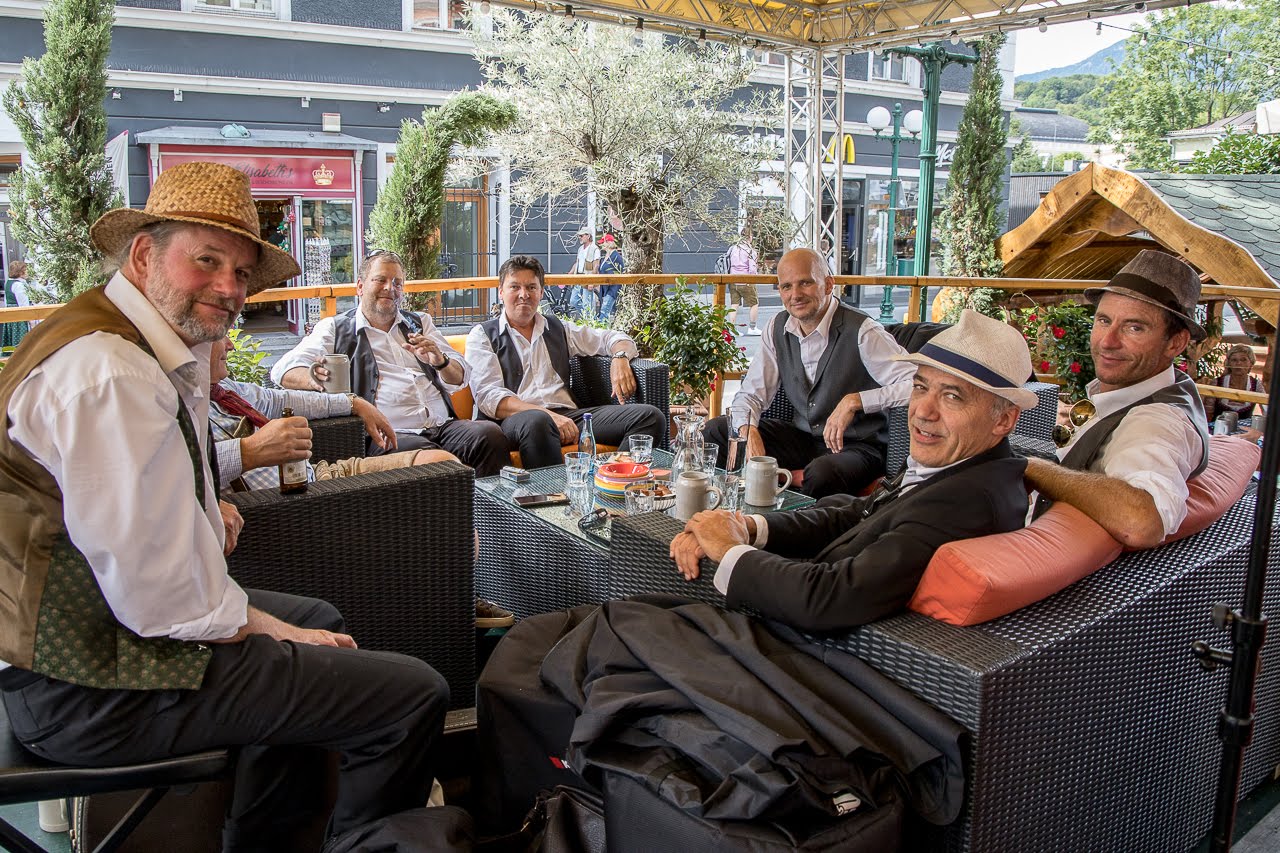 Das Jazzbüro playing an outdoor show